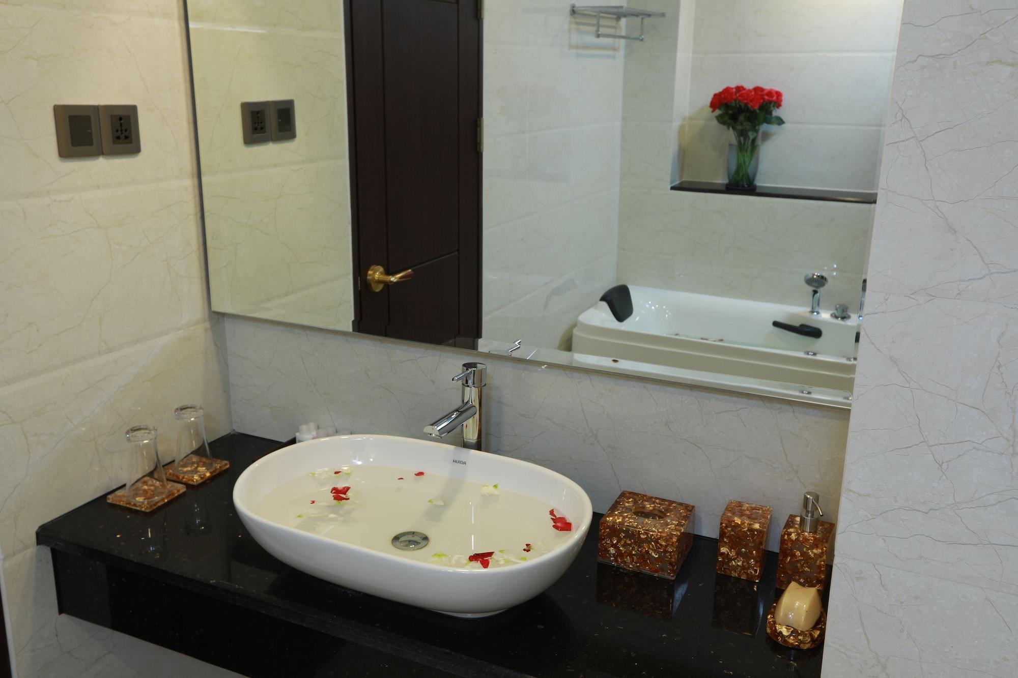 יאנגון Rose Palace Hotel מראה חיצוני תמונה