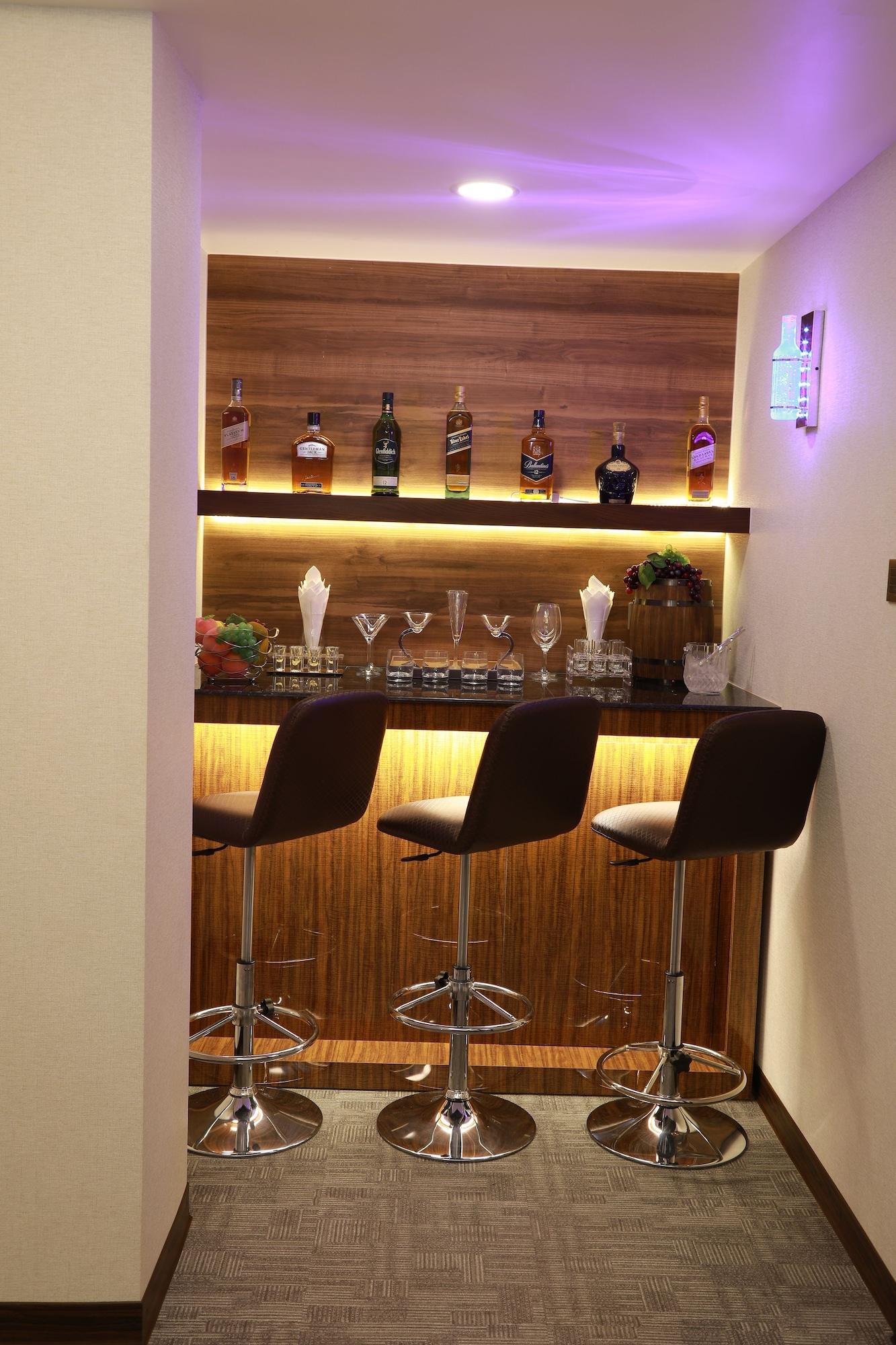 יאנגון Rose Palace Hotel מראה חיצוני תמונה