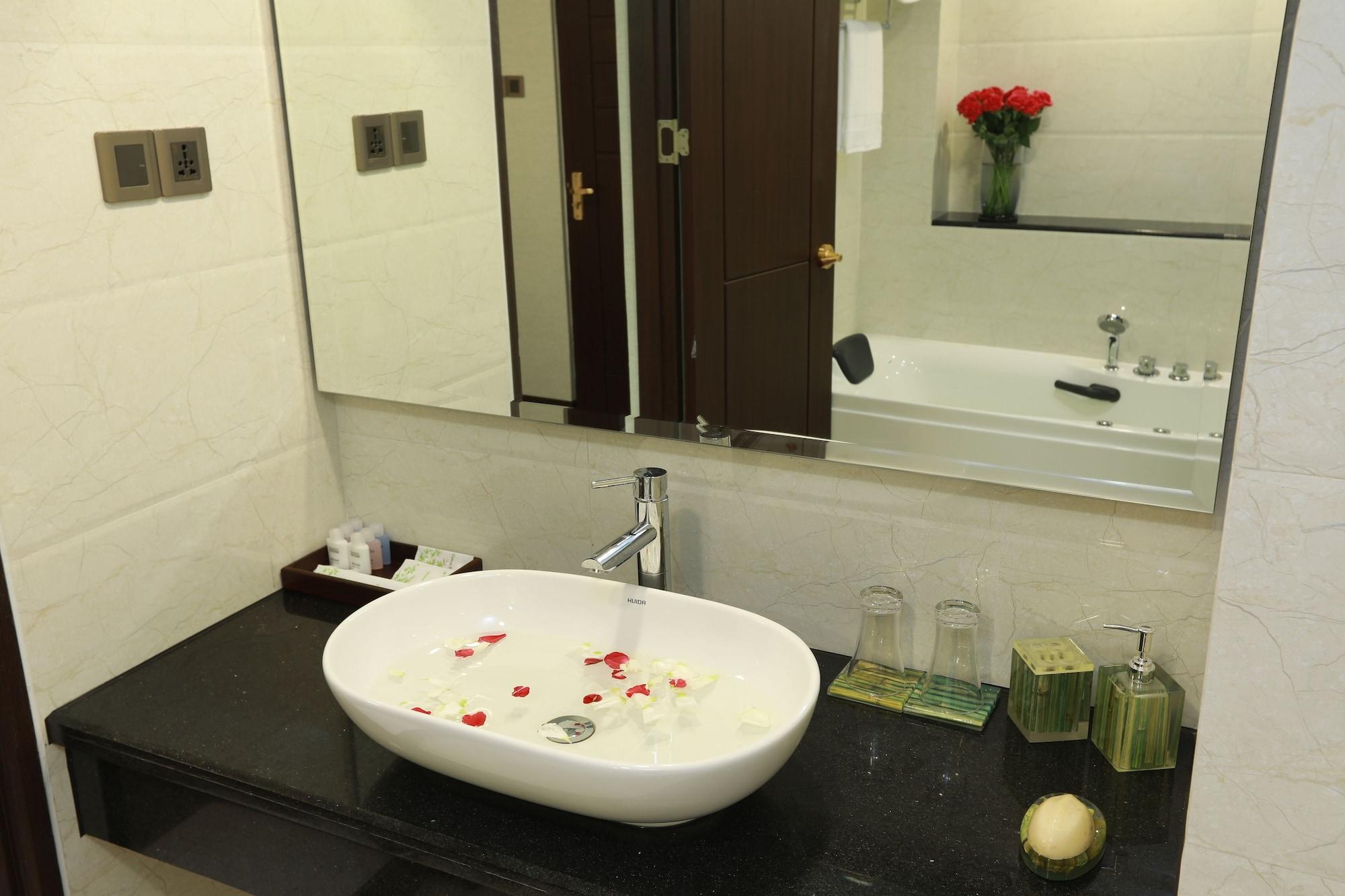 יאנגון Rose Palace Hotel מראה חיצוני תמונה