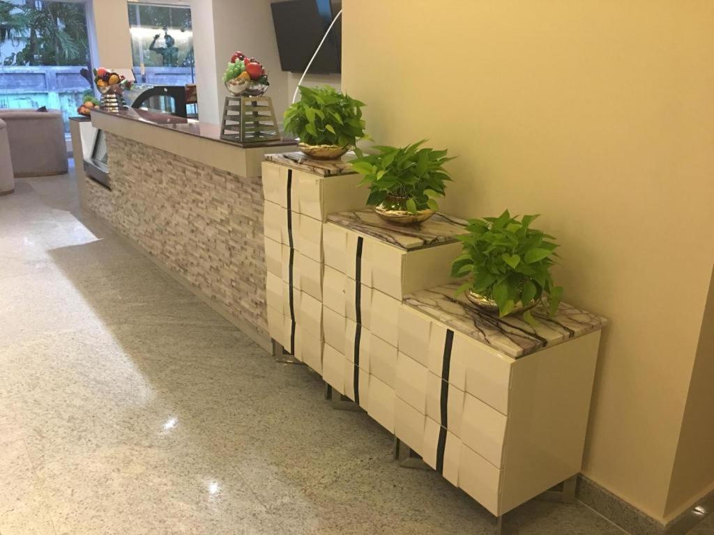 יאנגון Rose Palace Hotel מראה חיצוני תמונה