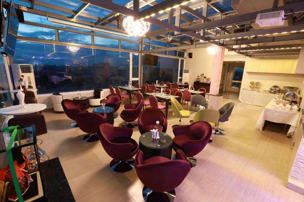 יאנגון Rose Palace Hotel מראה חיצוני תמונה