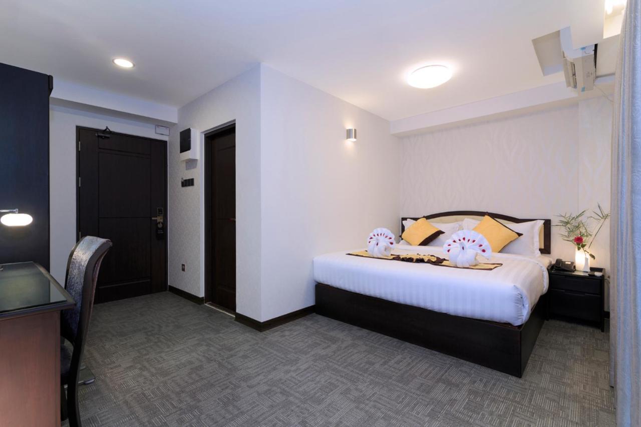 יאנגון Rose Palace Hotel מראה חיצוני תמונה